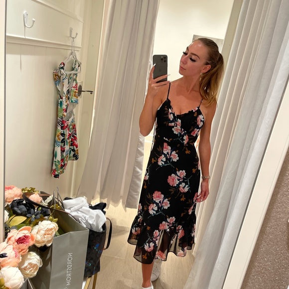 Gorgeous Handmade Floral Maxi Dress - Picture 6 of 7